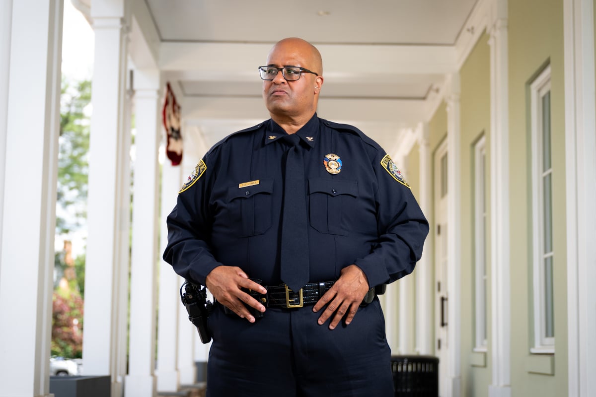 Police-Careers-1200x800-E